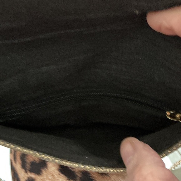 Gold Beaded Evening Clutch with Chain Strap - Picture 4 of 4